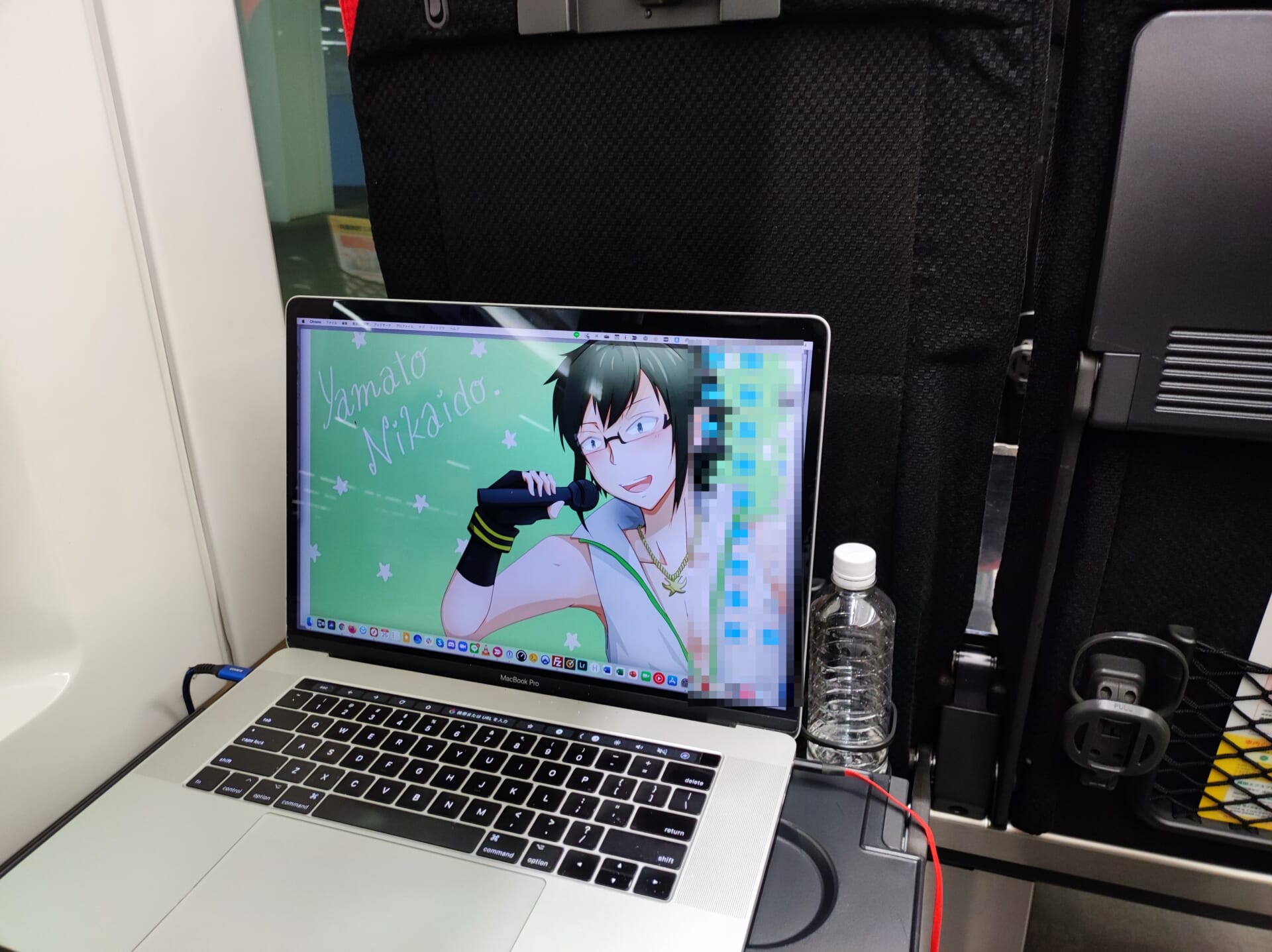 【2026年振り返り】品川駅の成田エクスプレスでリモートワークした感想！特急座席での作業は最強だった