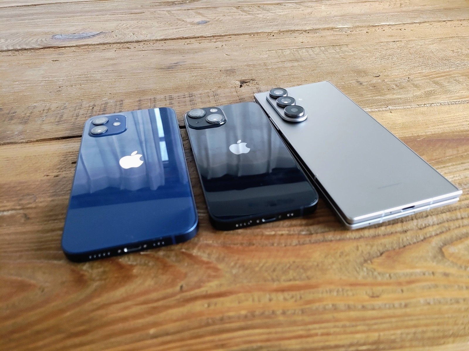 新型iPhone発表前に中古iPhoneを買っていいのか。9月の値動きを実例で考える